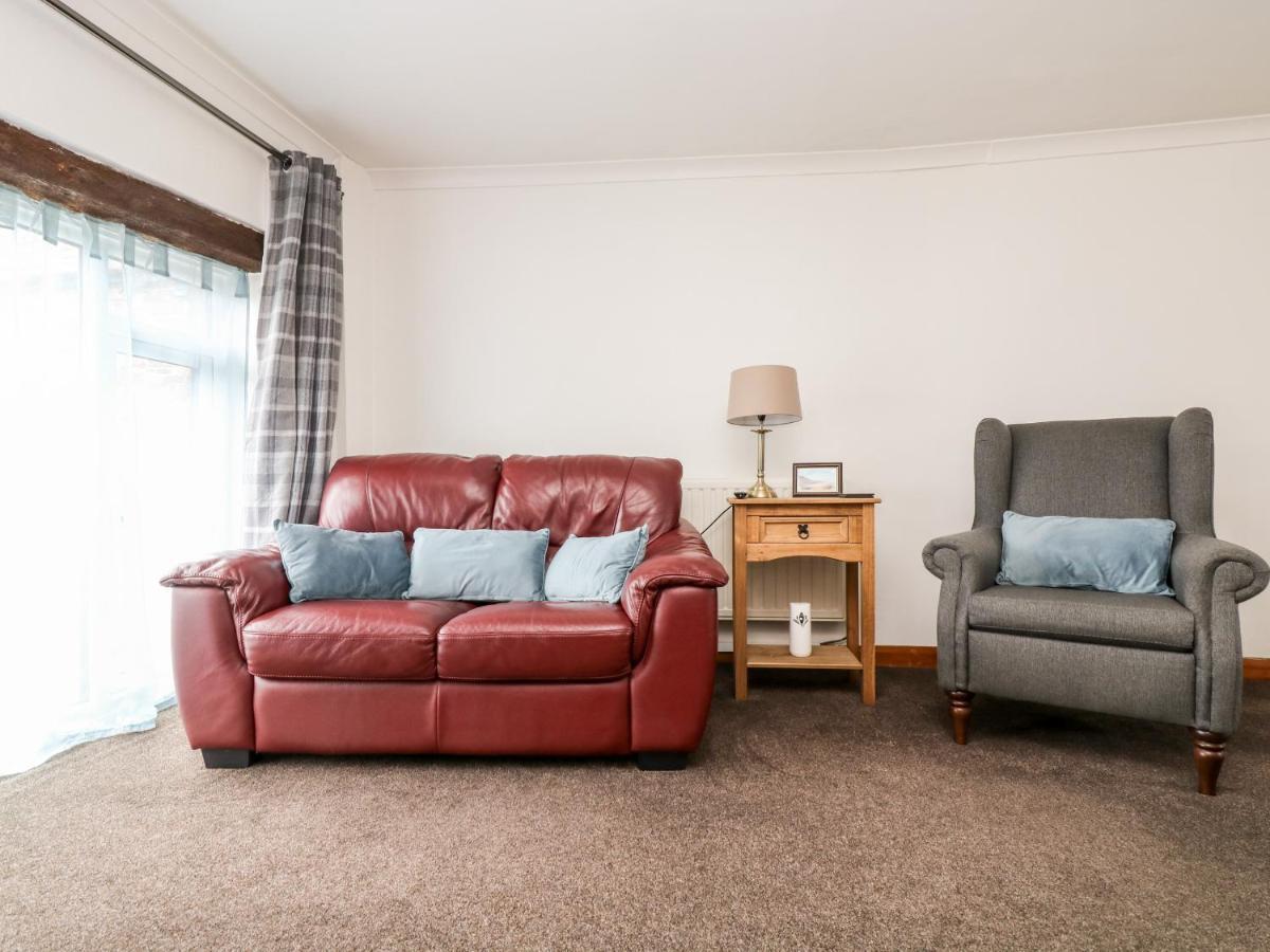 Coach House Cottage バッド エクステリア 写真