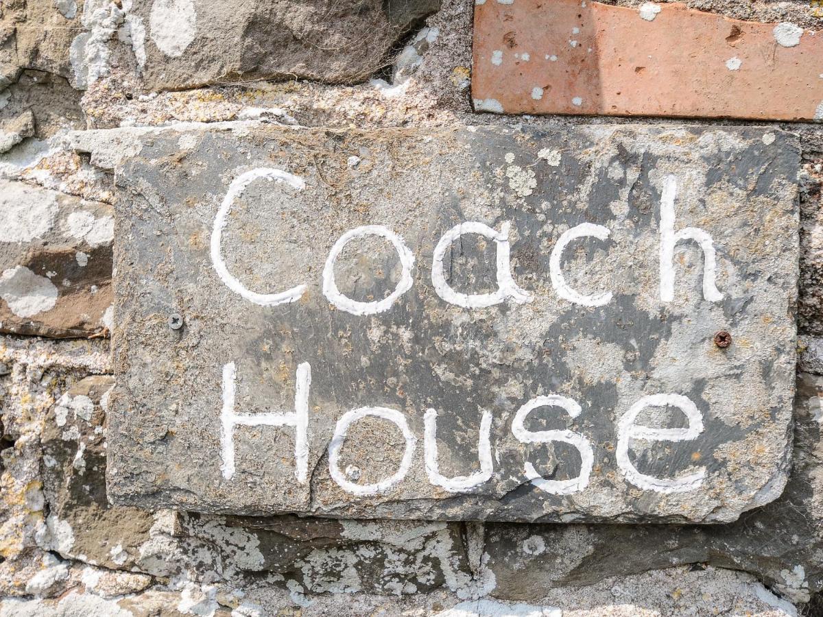 Coach House Cottage バッド エクステリア 写真